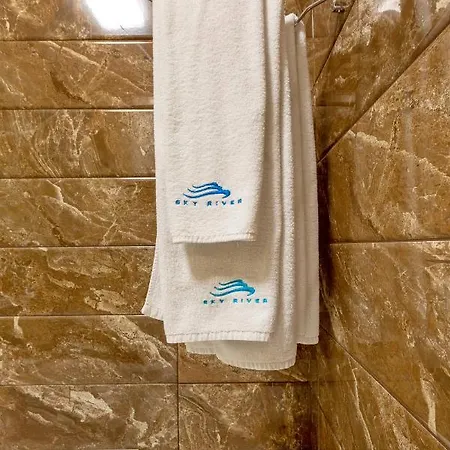 Sky River Club Aparthotel Kyiv