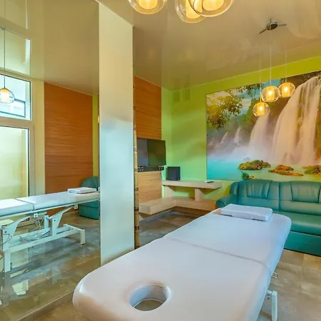 Aparthotel Sky River Club Kyiv